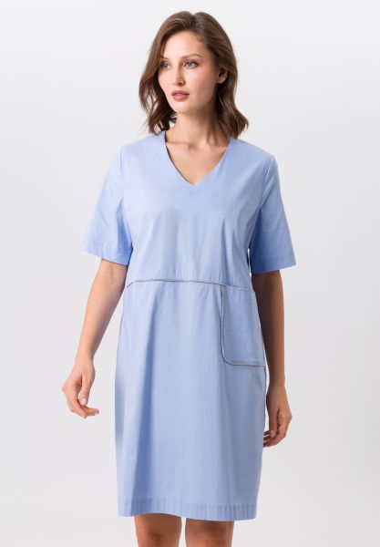 Jerseykleid mit Ziernähten