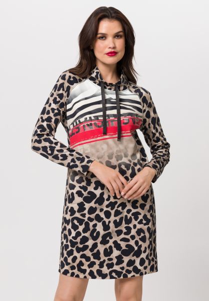 Kleid mit Leopardenmuster und Print